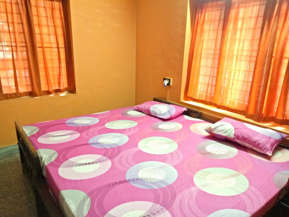 Aham Yoga Nest Bed & Breakfast Alappuzha Exterior photo